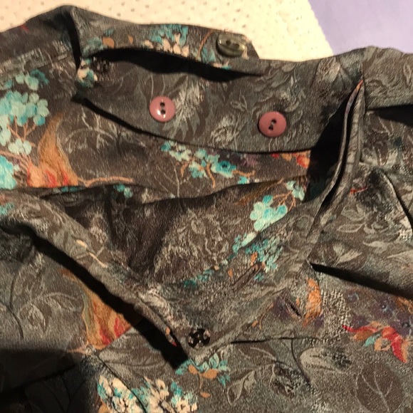 Tahiti Silk Blouse - Picture 5 of 9